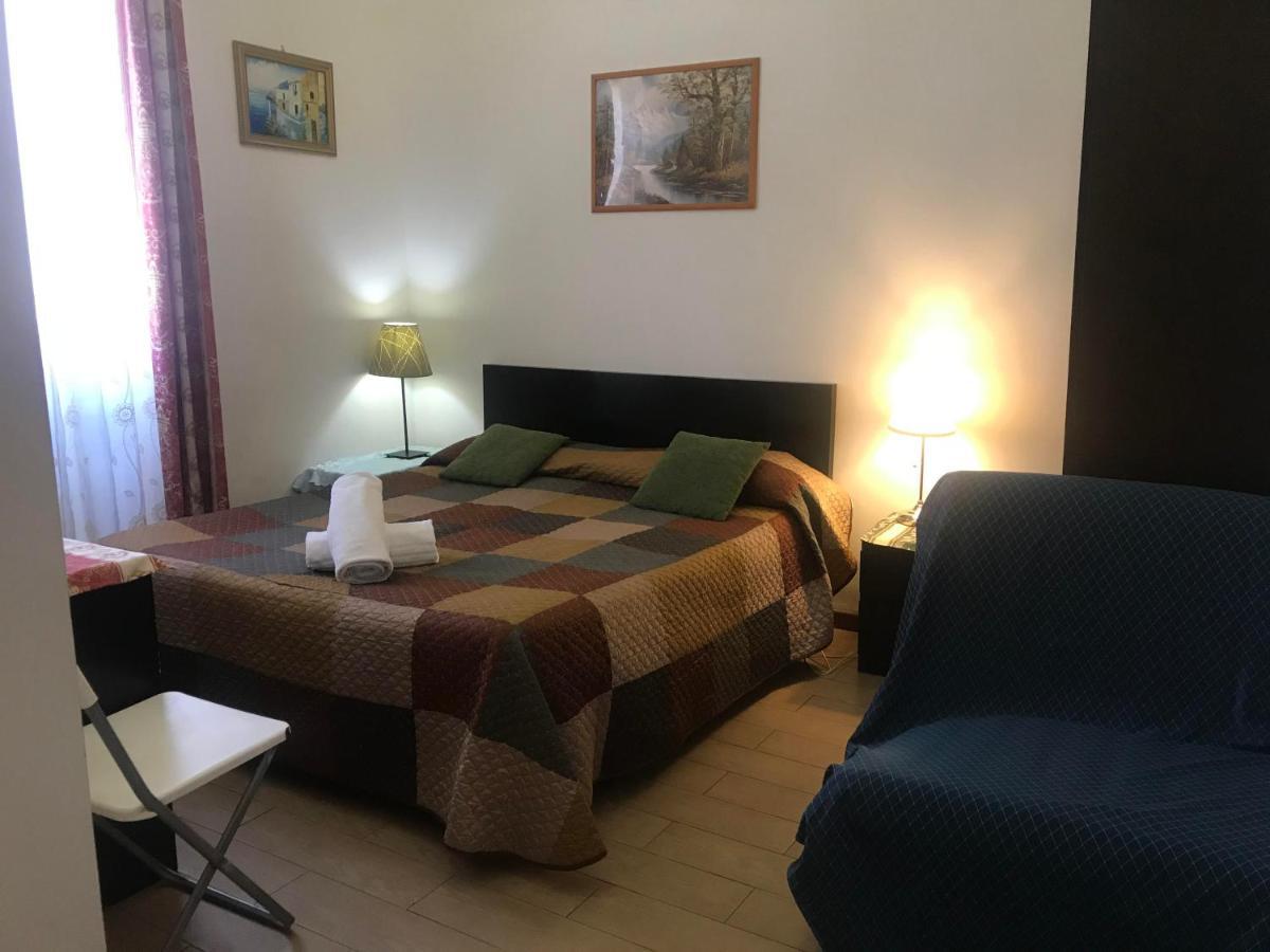 Casa Dell'Amicizia Bed & Breakfast - Rome, Rome